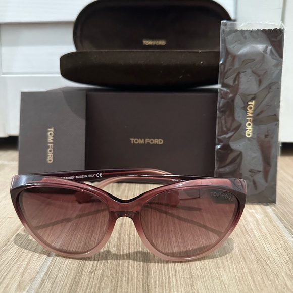 Tom Ford Accessories - Tom Ford Women's Rose Sunglasses TF2311